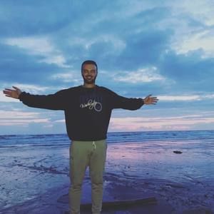 Meet your Posher, Caleb